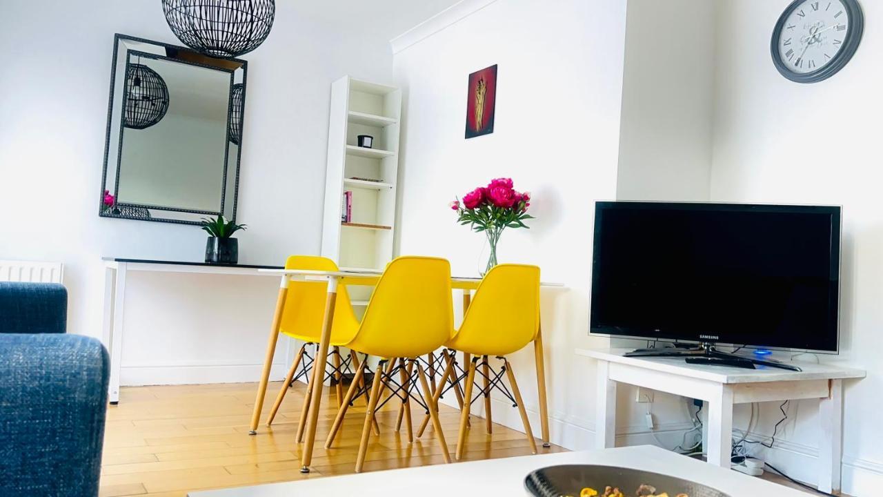 Amazing Location - City Of London- 2 Bedroom Stunning Canal View House With Private Garden,Parking & Balcony Extérieur photo