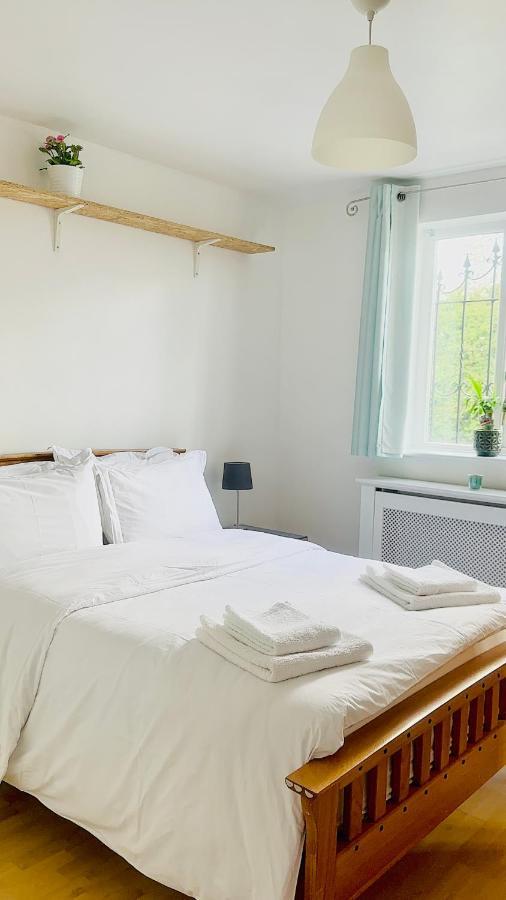 Amazing Location - City Of London- 2 Bedroom Stunning Canal View House With Private Garden,Parking & Balcony Extérieur photo