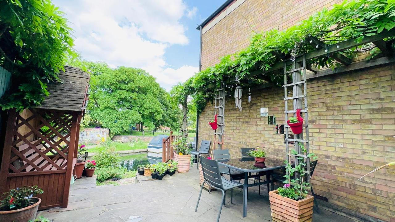 Amazing Location - City Of London- 2 Bedroom Stunning Canal View House With Private Garden,Parking & Balcony Extérieur photo