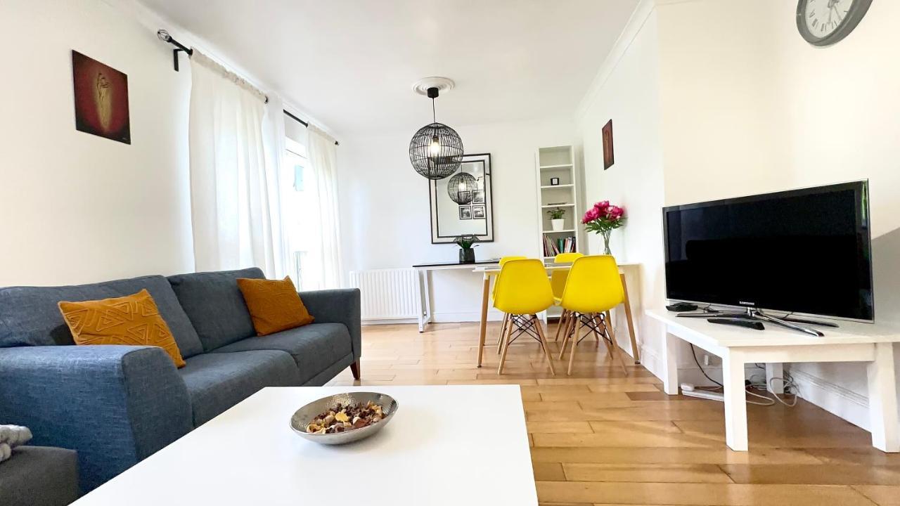 Amazing Location - City Of London- 2 Bedroom Stunning Canal View House With Private Garden,Parking & Balcony Extérieur photo