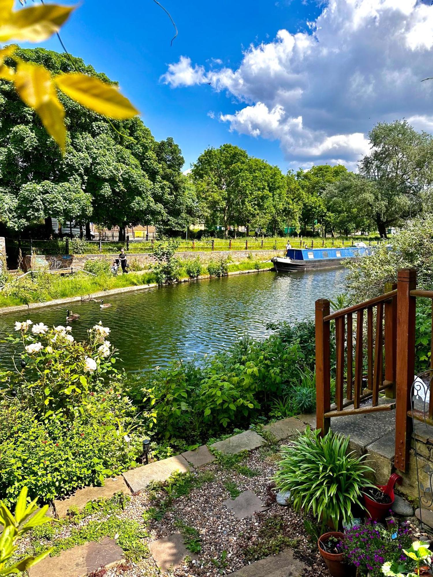 Amazing Location - City Of London- 2 Bedroom Stunning Canal View House With Private Garden,Parking & Balcony Extérieur photo