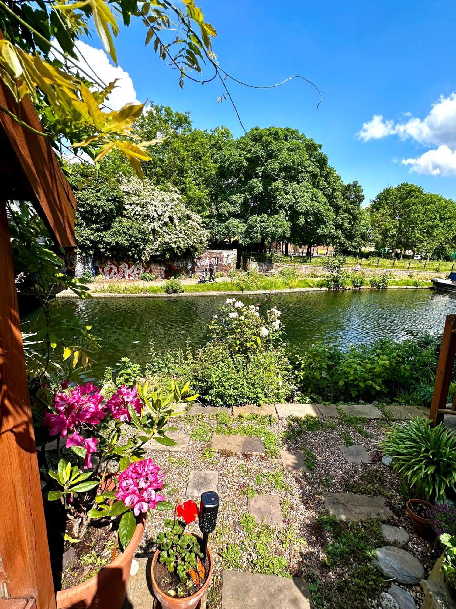Amazing Location - City Of London- 2 Bedroom Stunning Canal View House With Private Garden,Parking & Balcony Extérieur photo