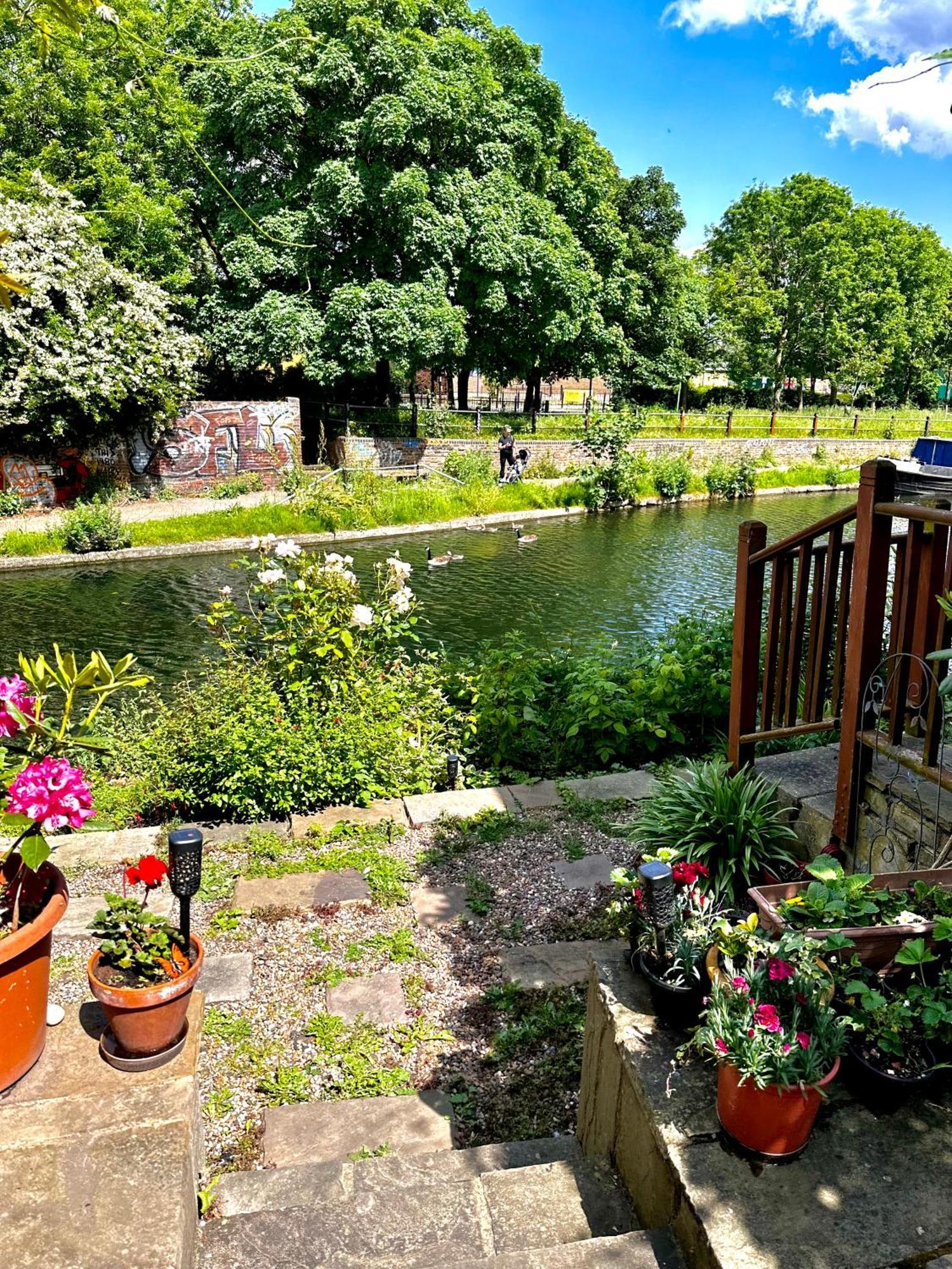 Amazing Location - City Of London- 2 Bedroom Stunning Canal View House With Private Garden,Parking & Balcony Extérieur photo